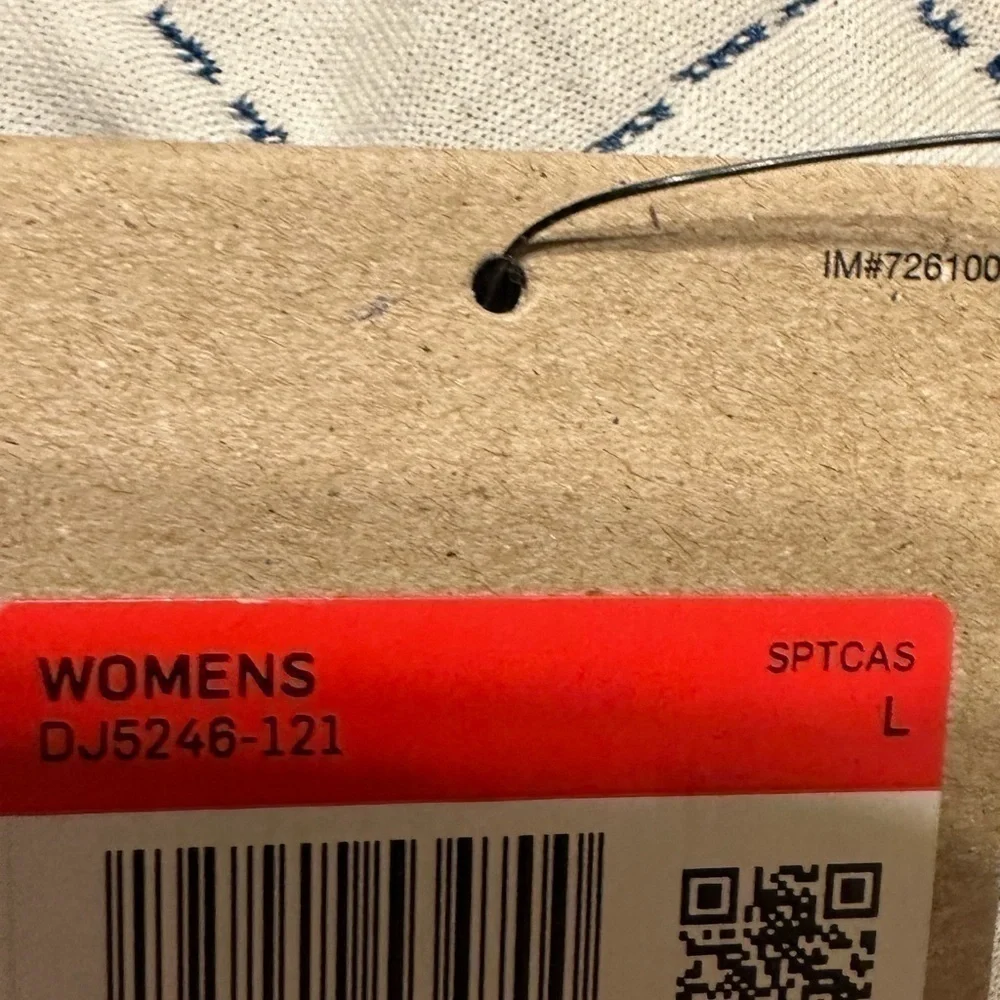 Nike Tech Pack Therma Team USA Paraolympic Jacket Womens size DJ5246-121 - Picture 3 of 13